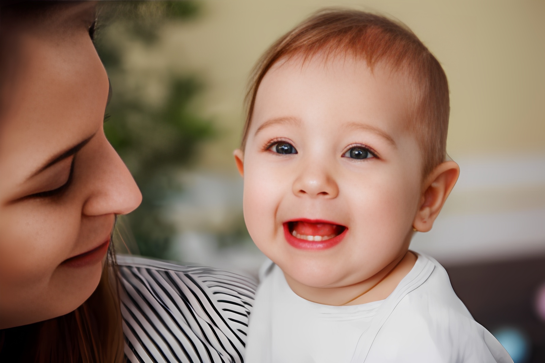 Нужно ли лечить молочные зубы у детей?