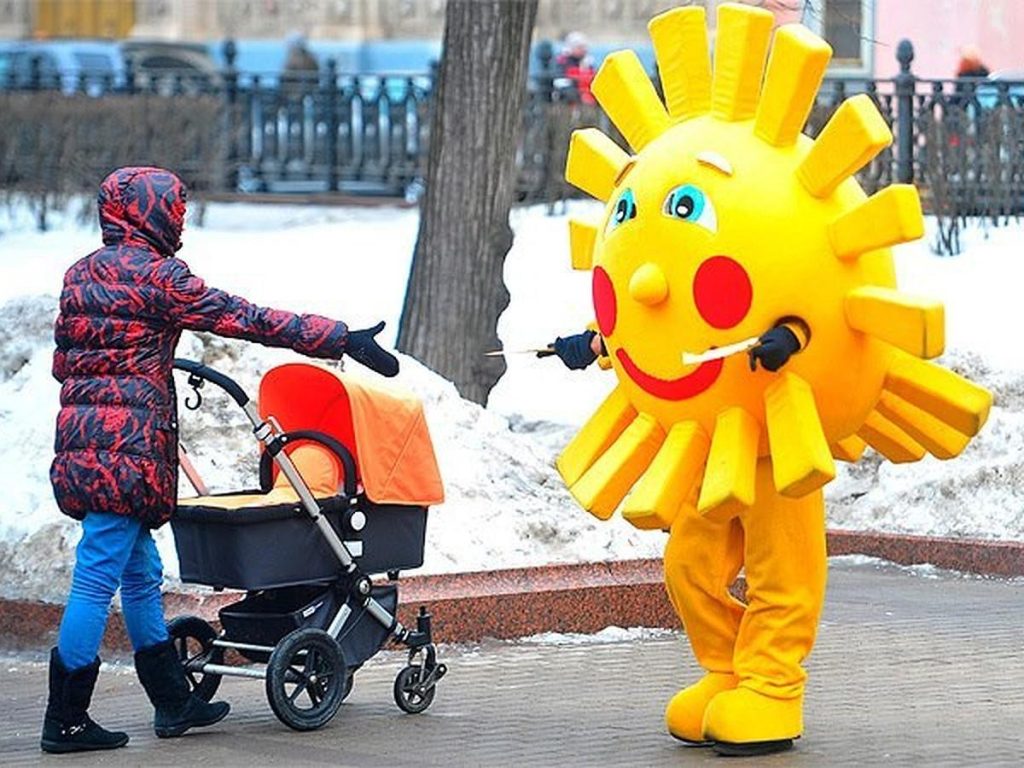 Сколько может человек жить без солнца?